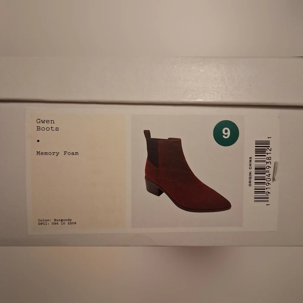 A NEW DAY GWEN Burgundy Faux Suede Ankle Boots Women's Size: 9